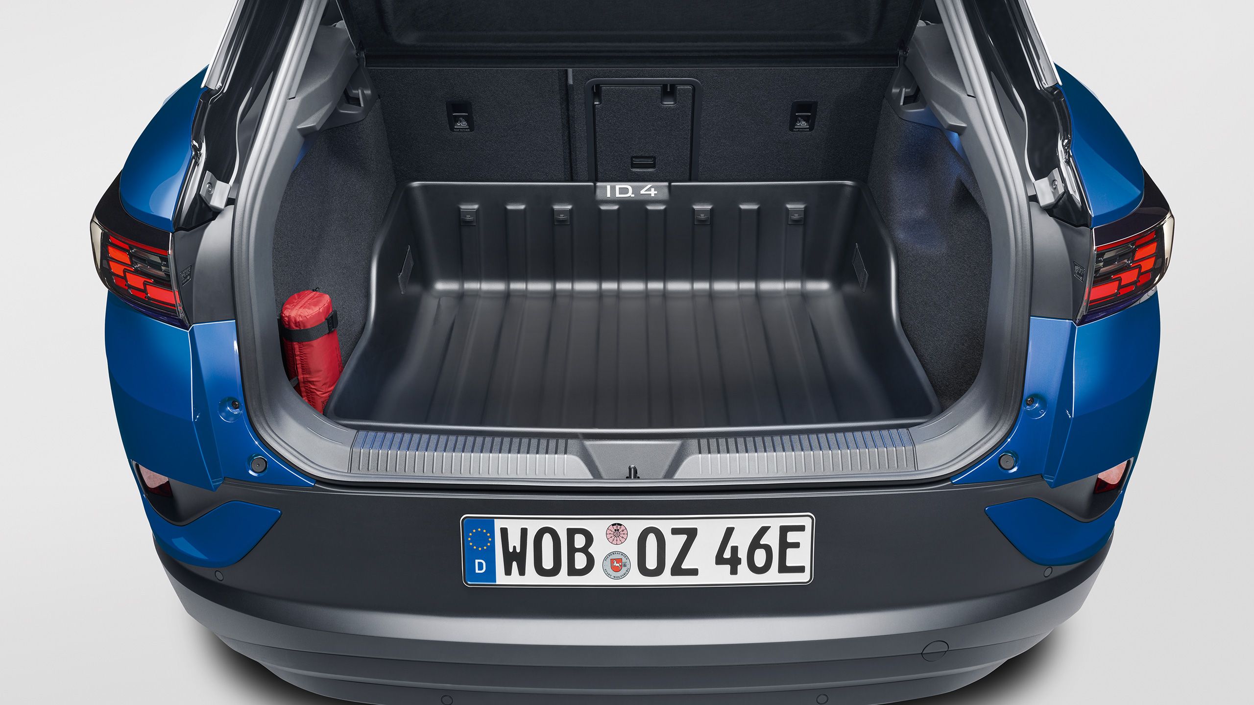Vanička do batožinového priestoru od príslušenstva VW s nápisom „ID.4“