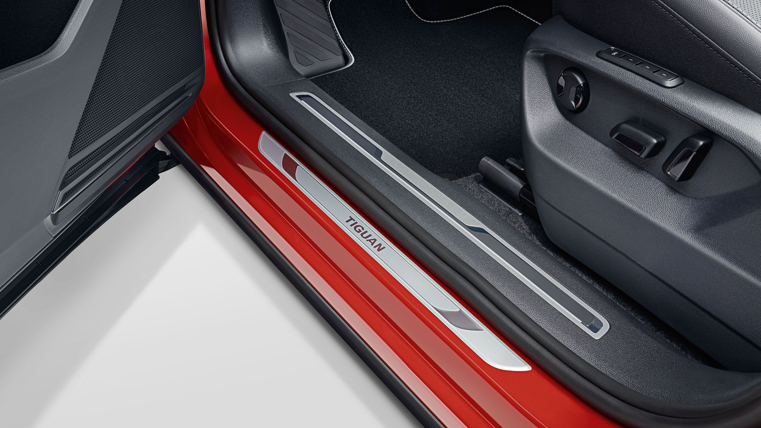 Prahové lišľty na VW Tiguan Allspace