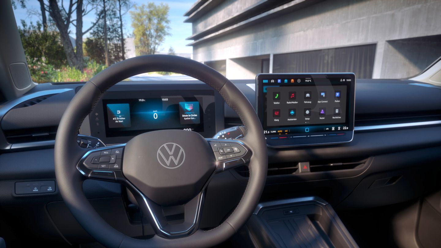 Pohľad do kokpitu vozidla Volkswagen T-Roc Trend.