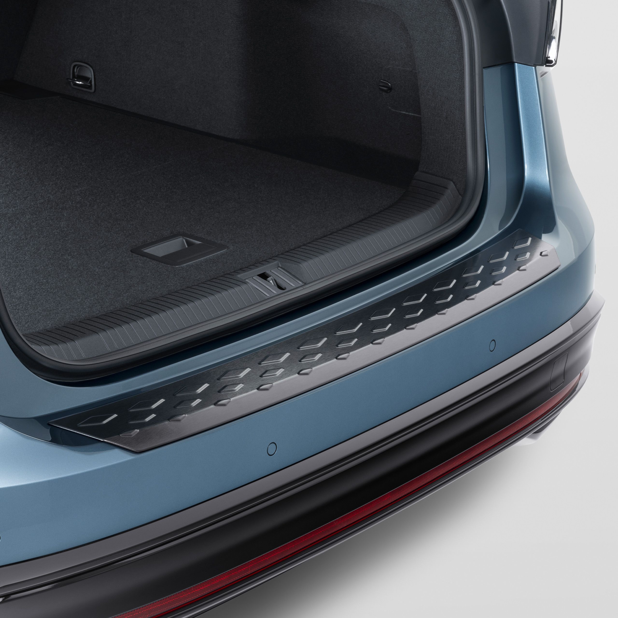 Ochrana nakladacej hrany Volkswagen, čierna brúsená